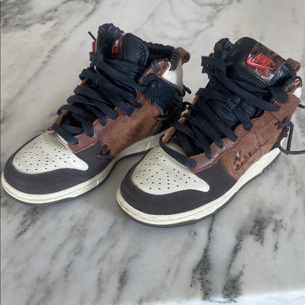 Nike Dunk Bodega Legend